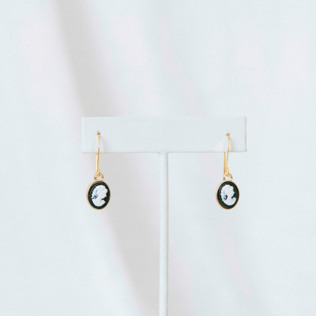 64fa7464983fea3f4f05e5c2_black-gold-cameo-earrings-1-_1771897133961.jpg