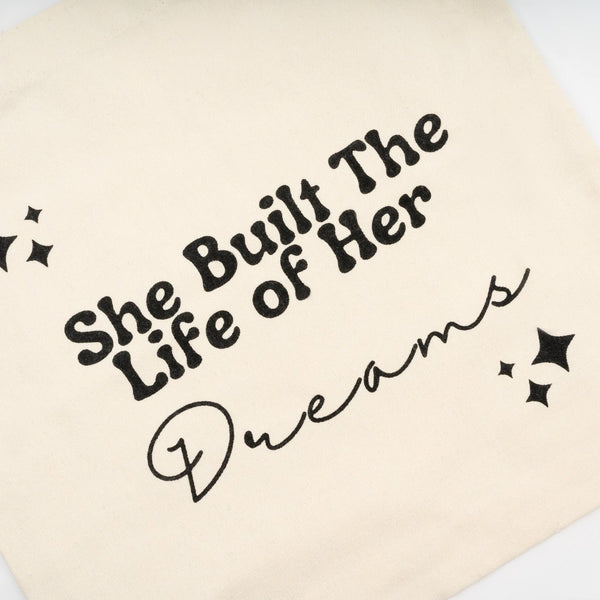 LIFE OF HER DREAMS TOTE BAG