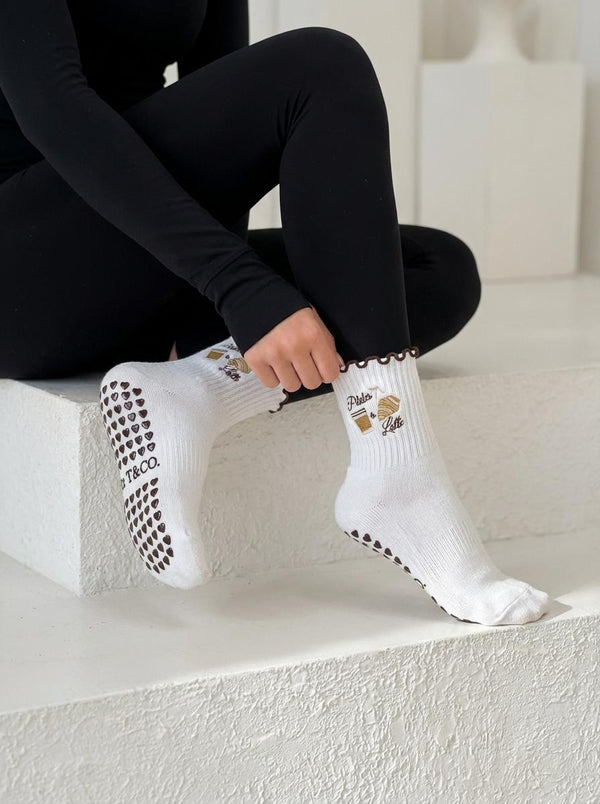 PILATES & LATTES GRIP SOCKS