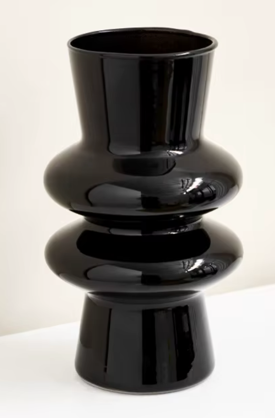 DOUBLE CURVE BLACK GLASS VASE